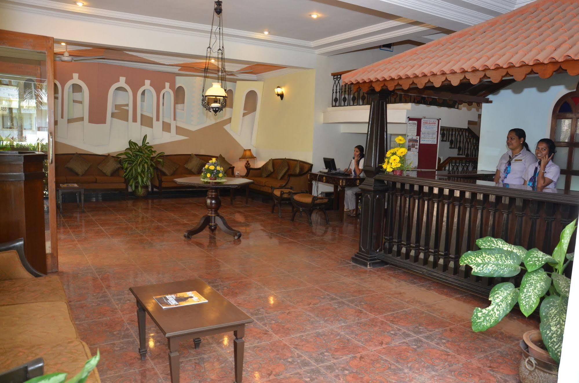 Sonesta Inns Beach Resort - Candolim Beach Exteriör bild